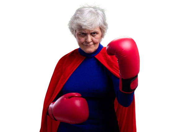 super-heros-femme-senior-portant-cape-rouge-gants-boxe-regardant-camera-expression-serieuse-confiante-prete-se-battre-removebg-preview
